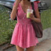 Robe courte manches volants