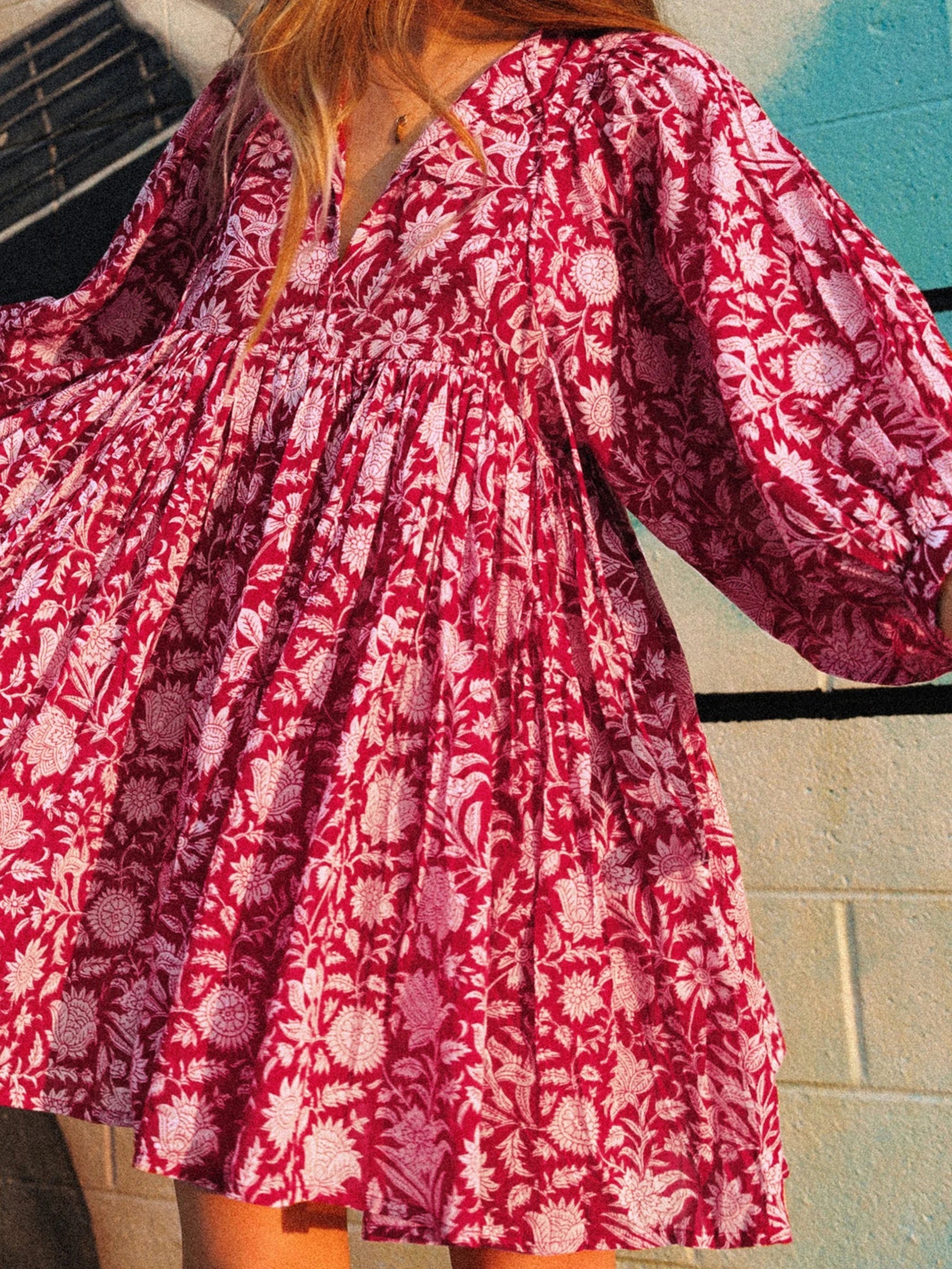Robe ample florale rose – Image 2