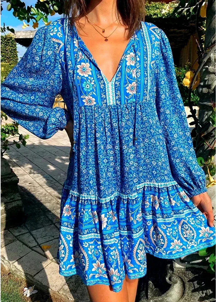 Robe bleue hippie manches longues