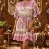 Robe rose bohème